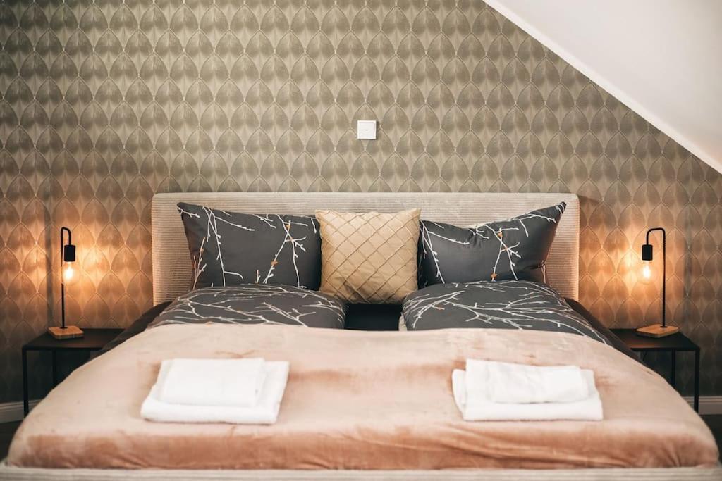 Tip! Toplage In Dresden! Moderne 100 Qm Ferienwohnung Fuer Familien Und Kleine Gruppen Exterior foto